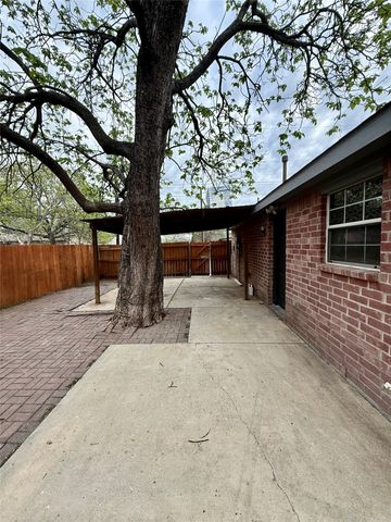 1102 Hamilton Street, Mckinney, TX 75069