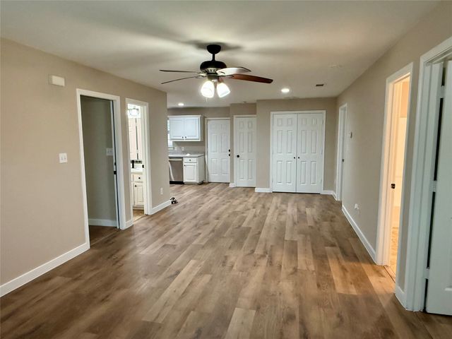 1102 Hamilton Street, Mckinney, TX 75069