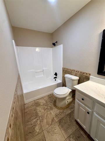 1102 Hamilton Street, Mckinney, TX 75069