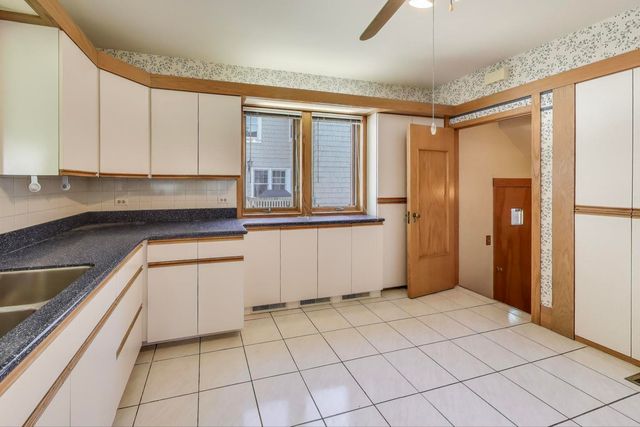 734 Bonnie Brae Place, River Forest, IL 60305