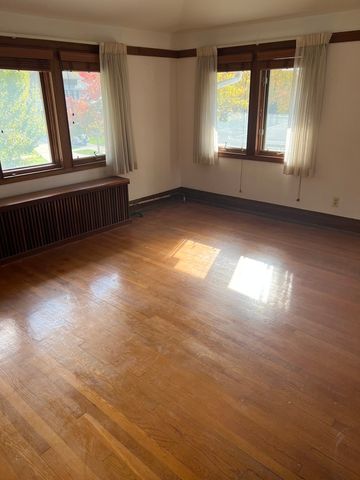 734 Bonnie Brae Place, River Forest, IL 60305