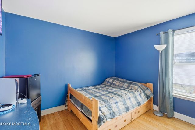 7 Shelli Terrace, Barnegat, NJ 08005