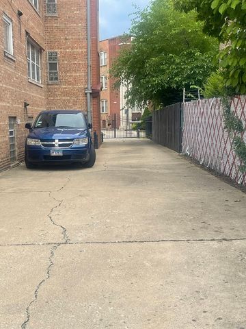 7228 S Phillips Avenue 1, Chicago, IL 60649