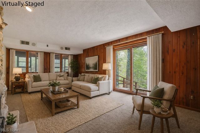 12376 Heath Road, Chesterland, OH 44026