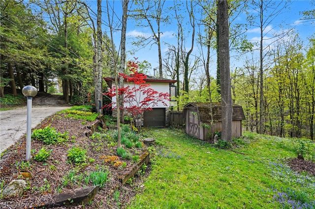 12376 Heath Road, Chesterland, OH 44026