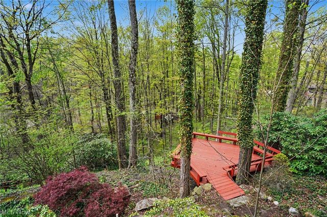 12376 Heath Road, Chesterland, OH 44026