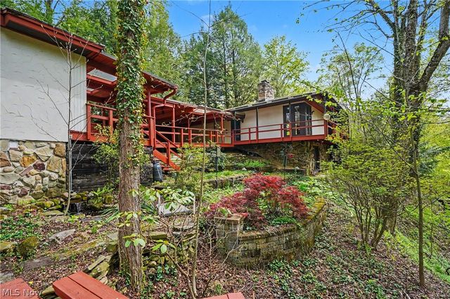 12376 Heath Road, Chesterland, OH 44026