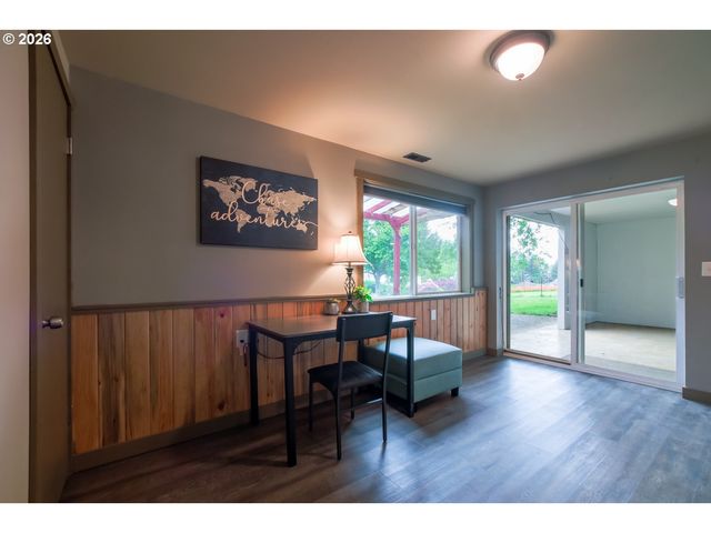34205 Se LAWTON Rd, Washougal, WA 98671