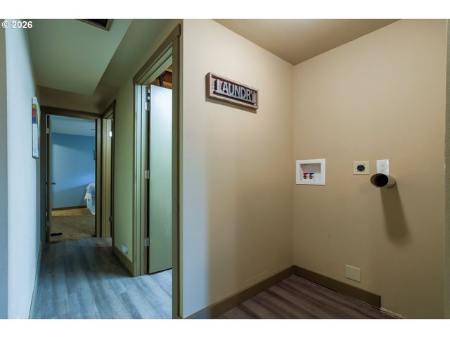 34205 Se LAWTON Rd, Washougal, WA 98671
