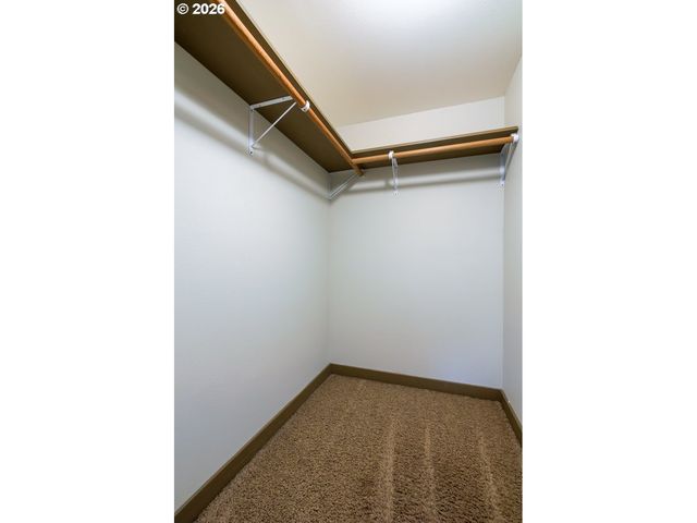 34205 Se LAWTON Rd, Washougal, WA 98671