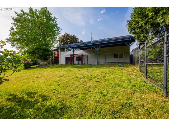 34205 Se LAWTON Rd, Washougal, WA 98671