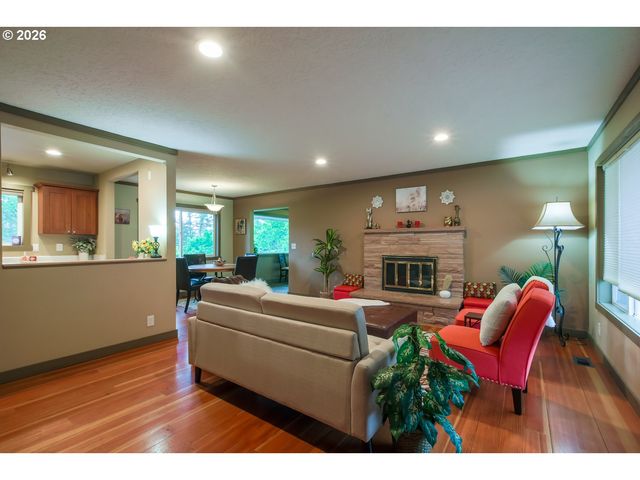 34205 Se LAWTON Rd, Washougal, WA 98671
