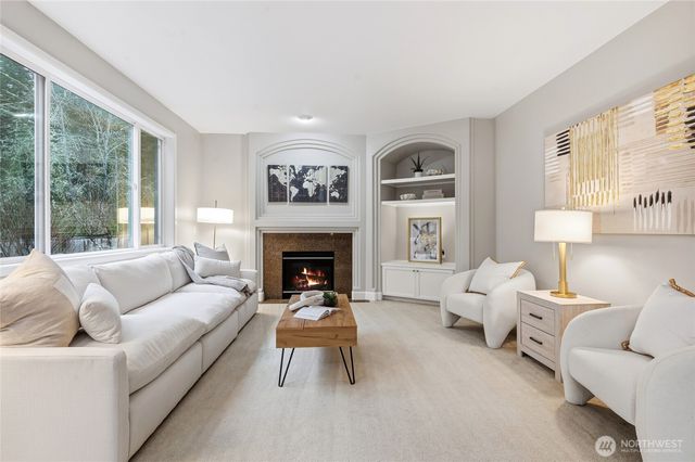 9061 236th Avenue NE, Redmond, WA 98053