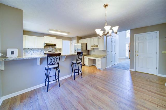 2530 Kings Court, Cumming, GA 30040