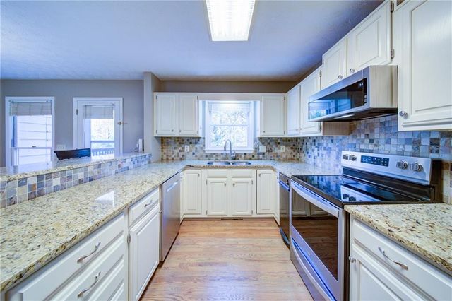 2530 Kings Court, Cumming, GA 30040