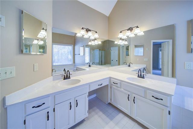 2530 Kings Court, Cumming, GA 30040