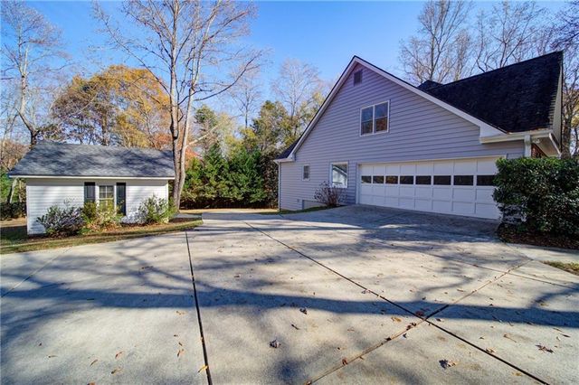 2530 Kings Court, Cumming, GA 30040