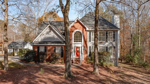 2530 Kings Court, Cumming, GA 30040