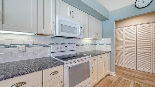 416 W ROSSETTI DRIVE, Nokomis, FL 34275