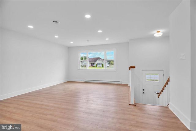 1627 CONDO AVE, Waterford Works, NJ 08089