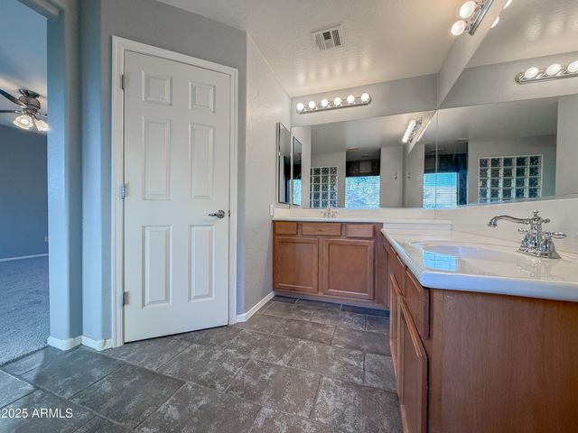 19716 E THORNTON Road, Queen Creek, AZ 85142