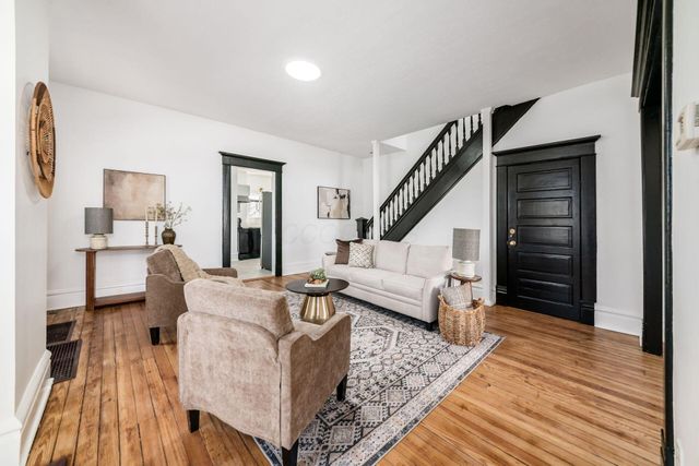 583 E Columbus Street, Columbus, OH 43206