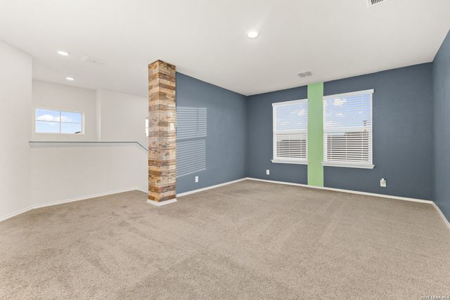 6439 Legato Curve, San Antonio, TX 78252