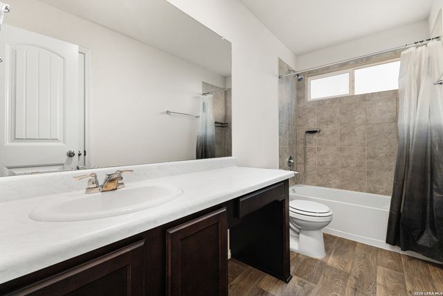 6439 Legato Curve, San Antonio, TX 78252