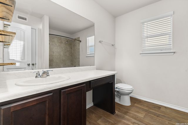 6439 Legato Curve, San Antonio, TX 78252