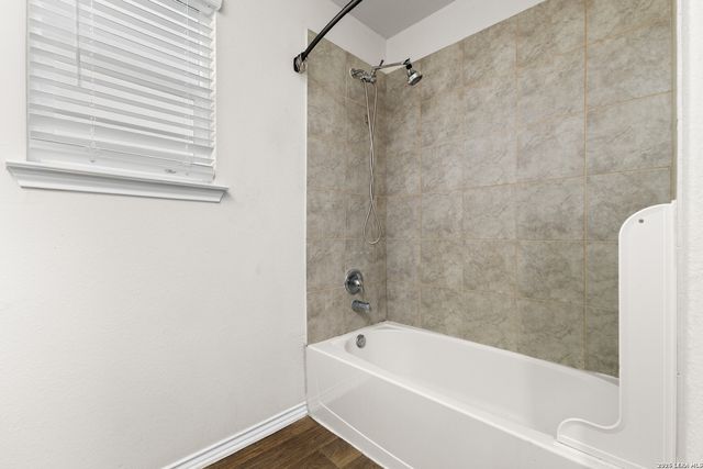 6439 Legato Curve, San Antonio, TX 78252