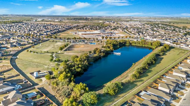 6439 Legato Curve, San Antonio, TX 78252