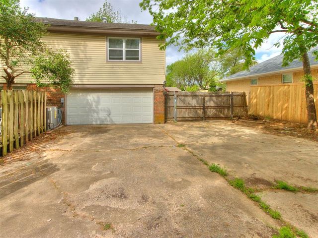 337 George L Cross Drive, Norman, OK 73069