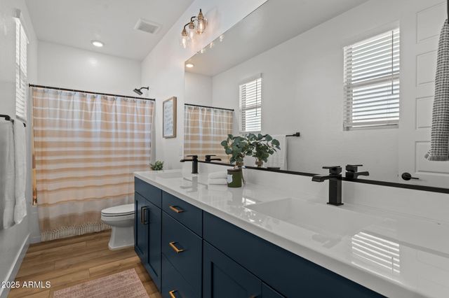 1411 E CAROB Drive, Gilbert, AZ 85298