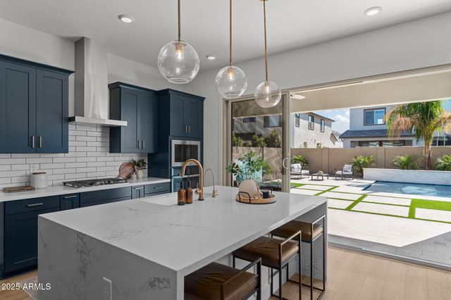 1411 E CAROB Drive, Gilbert, AZ 85298