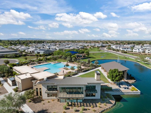 1411 E CAROB Drive, Gilbert, AZ 85298