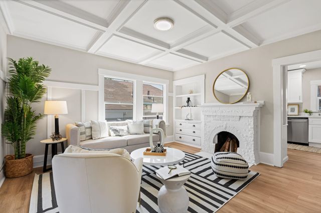 551 53Rd St, Oakland, CA 94609