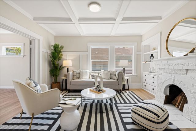 551 53Rd St, Oakland, CA 94609