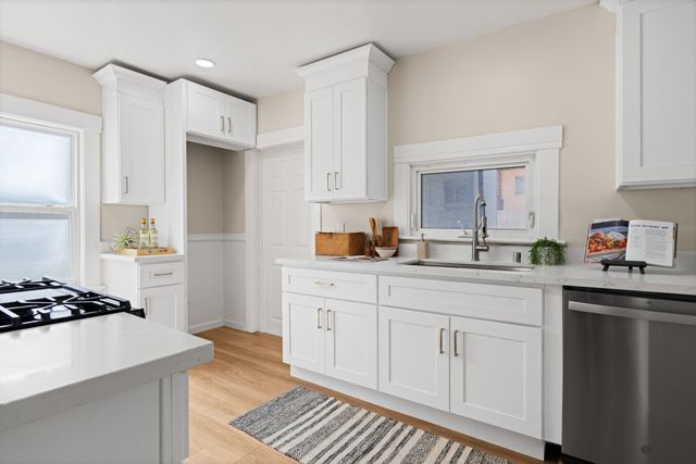 551 53Rd St, Oakland, CA 94609