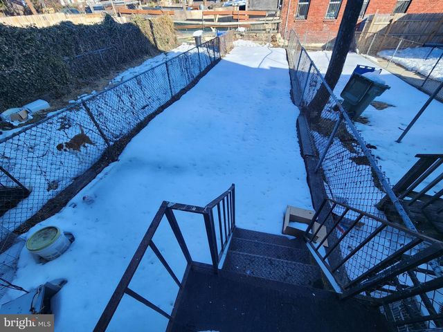 307 N STRICKER ST, Baltimore, MD 21223