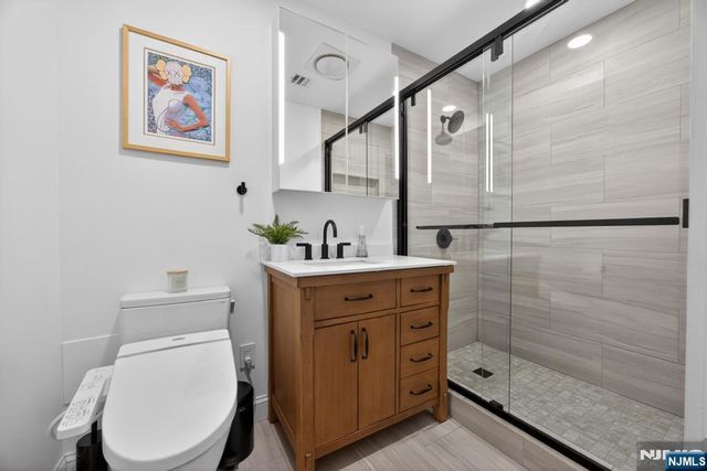653 Ridgewood Avenue, Montclair, NJ 07043