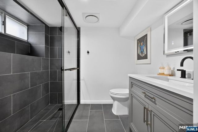 653 Ridgewood Avenue, Montclair, NJ 07043
