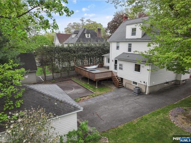 653 Ridgewood Avenue, Montclair, NJ 07043