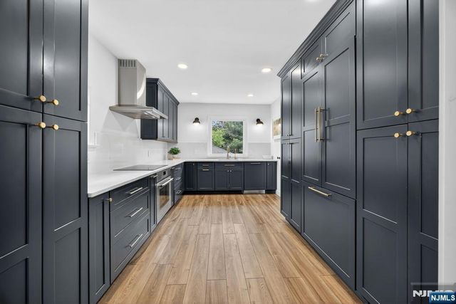 653 Ridgewood Avenue, Montclair, NJ 07043
