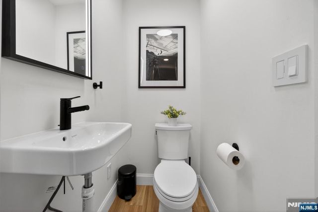 653 Ridgewood Avenue, Montclair, NJ 07043