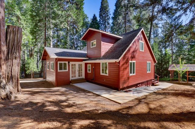 13860 Winding Way, Nevada City, CA 95959