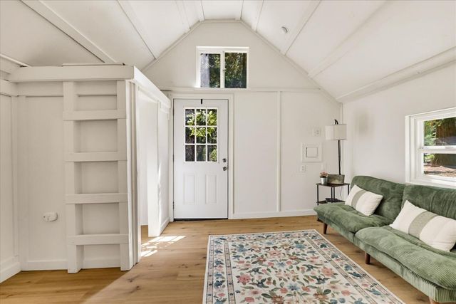 13860 Winding Way, Nevada City, CA 95959