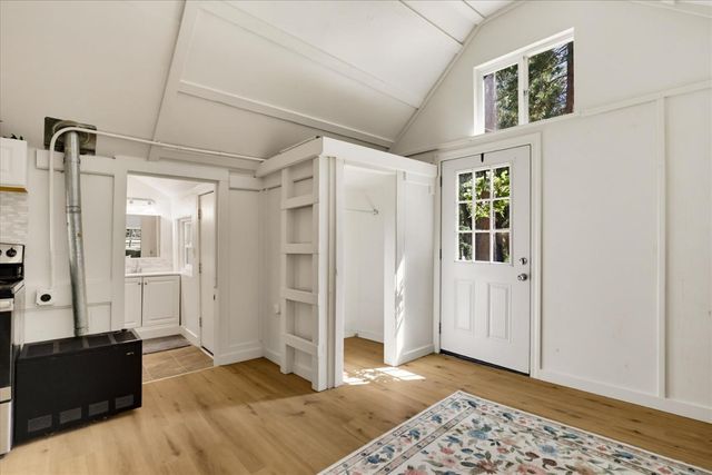 13860 Winding Way, Nevada City, CA 95959