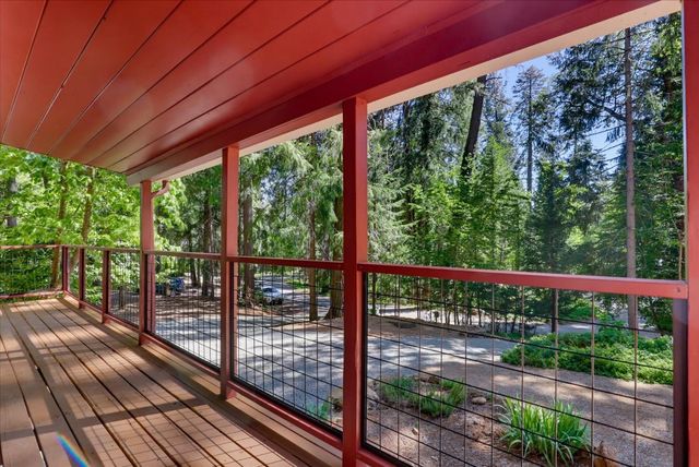 13860 Winding Way, Nevada City, CA 95959