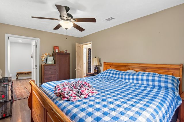 3690 Shady Oak Cir, Cookeville, TN 38501