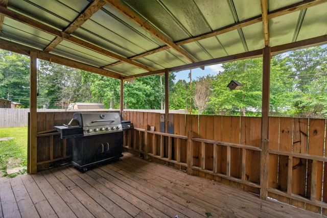 3690 Shady Oak Cir, Cookeville, TN 38501